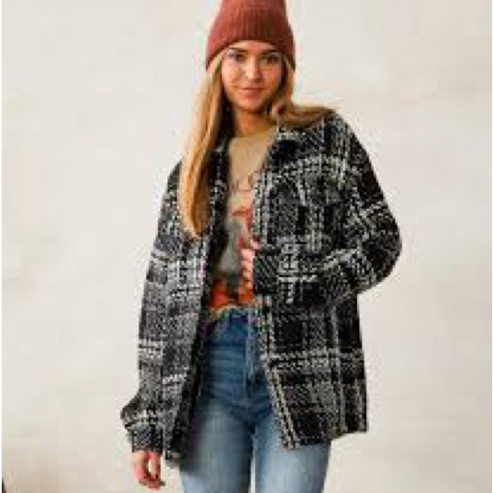 Wilo & Root Women's Black and White Tinsil Twid Plaid Shacket Size Small